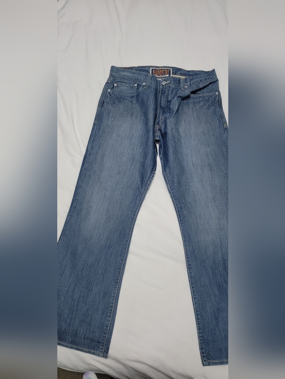 Levi's Men's Light Blue Straight Jeans